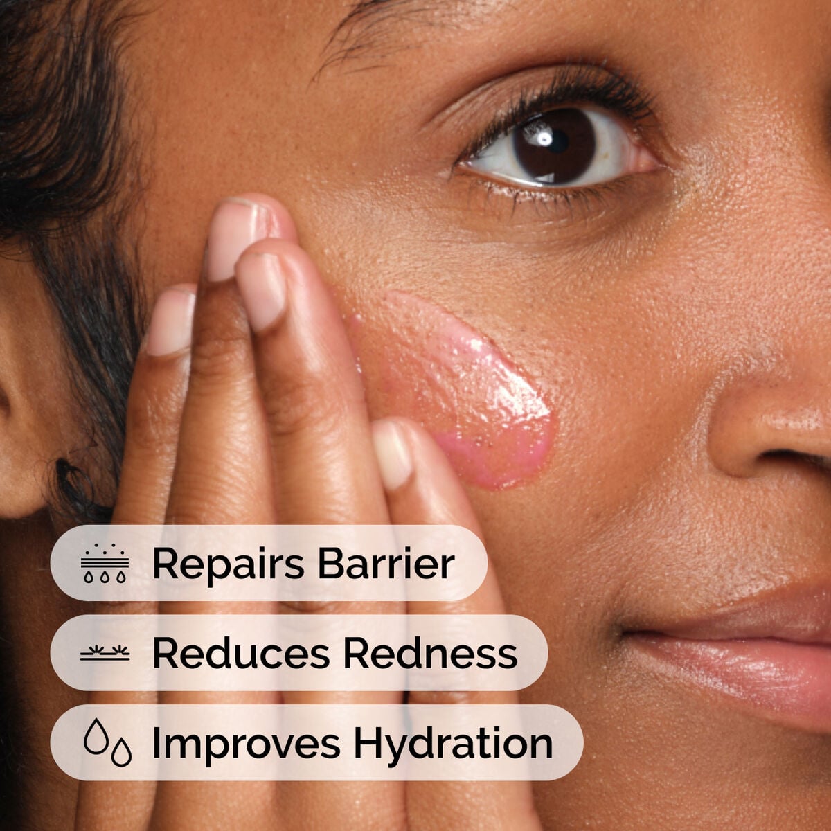 soothing-and-barrier-support-serum-set-a2 ord-soothing-barrier-support-serum-model-application-with-benefits.jpg